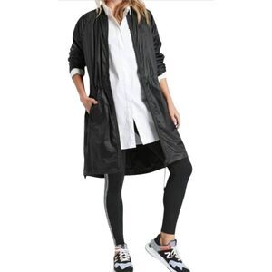 ATHLETA Summit Insulated Parka Size Small